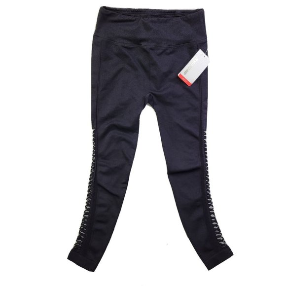 NEW Marika Dry-Wik Women's M Black Cutout Sides Legging Athletic Pant Capri Crop - Picture 1 of 10
